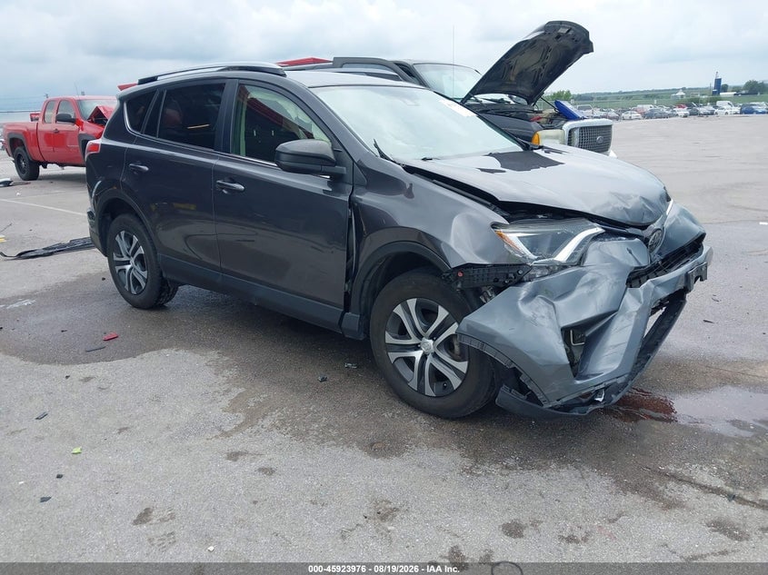 2017 TOYOTA RAV4 LE | JTMZFREV7HJ701252 | UPCARS