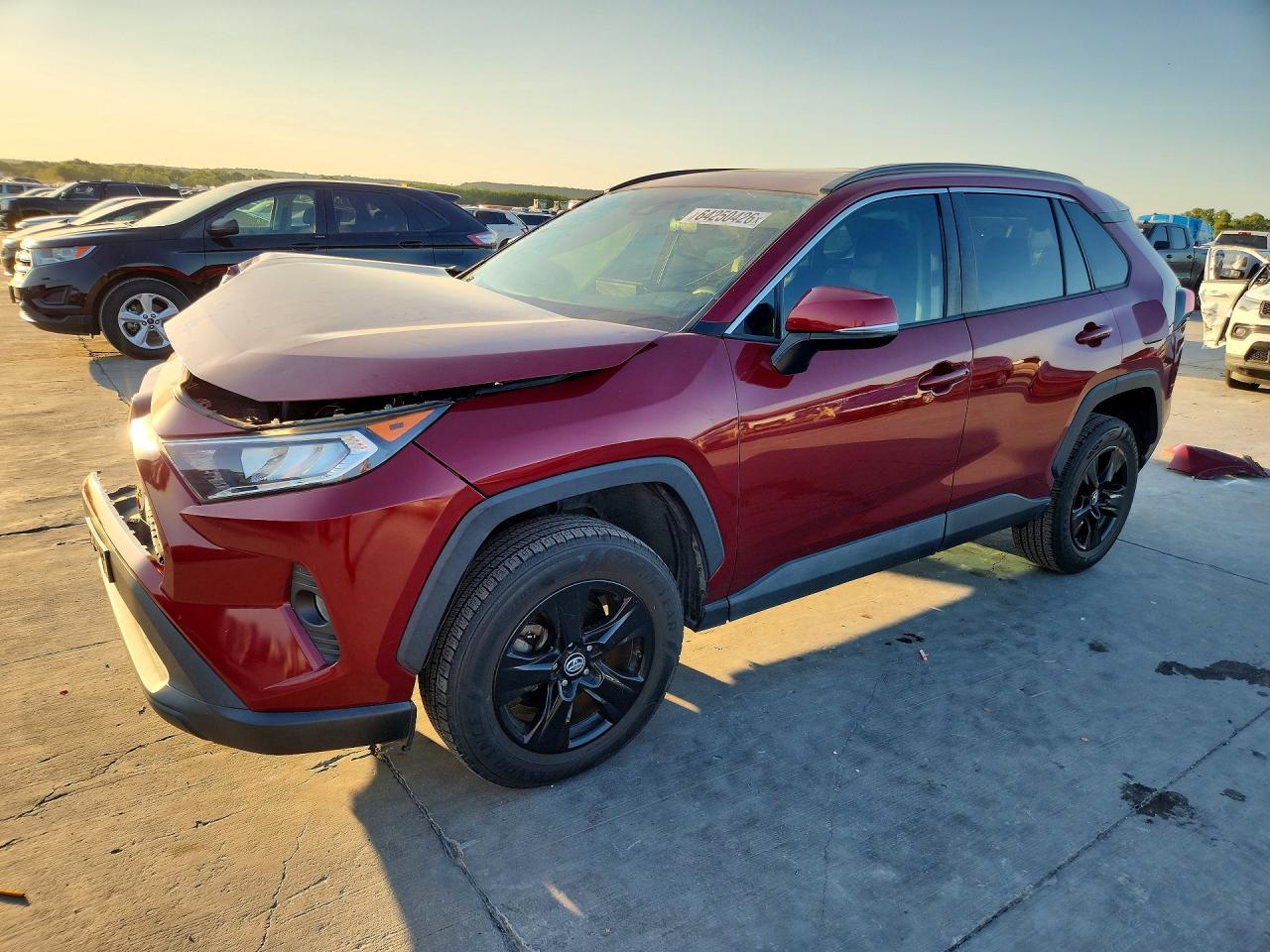 2019 TOYOTA RAV4 XLE | 2T3W1RFV2KC016473 | UPCARS