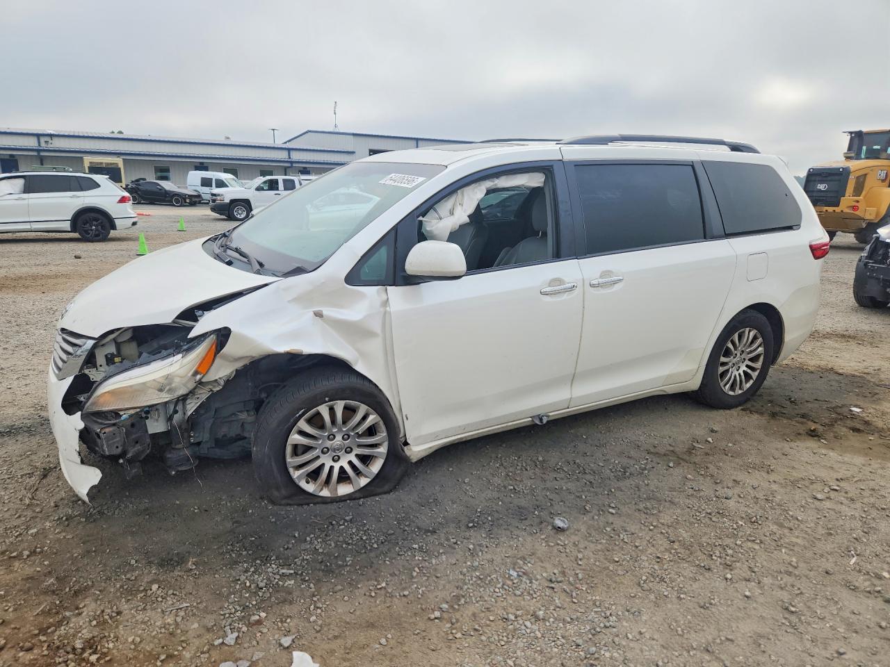 2016 TOYOTA SIENNA XLE 8-PASSENGER | 5TDYK3DC7GS702780 | UPCARS