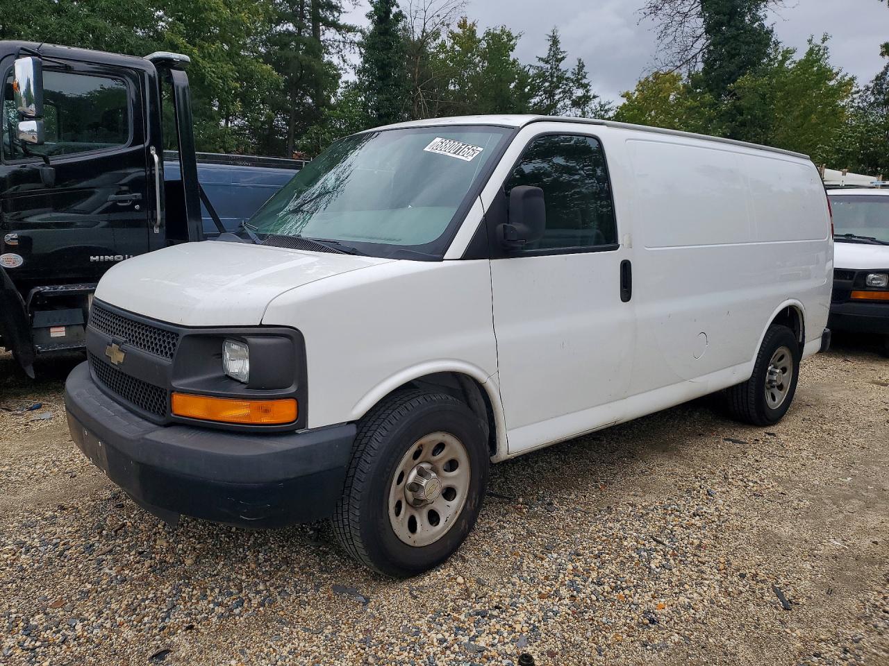 2013 CHEVROLET EXPRESS | 1GCSGAFX0D1161074 | UPCARS