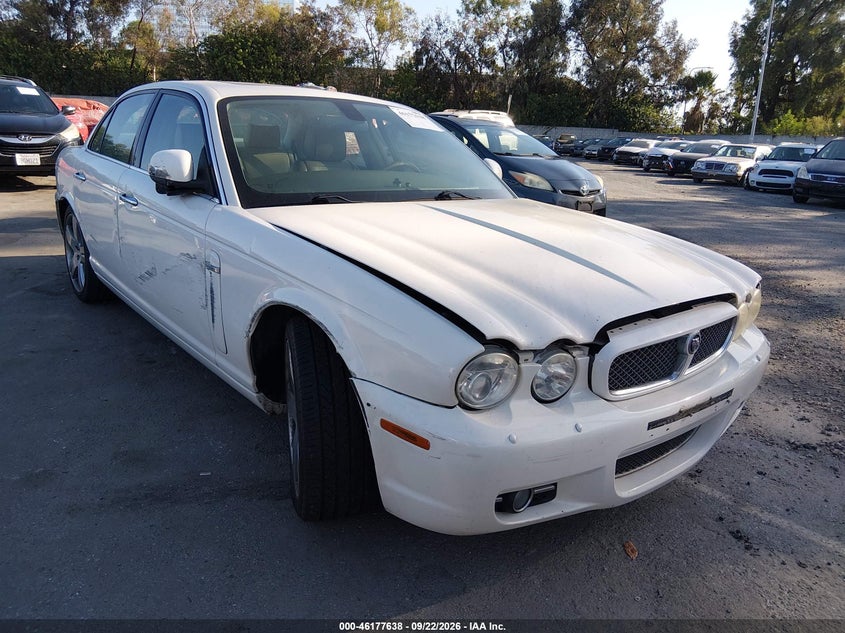2008 JAGUAR XJ8 | SAJWA71B88SH19873 | UPCARS