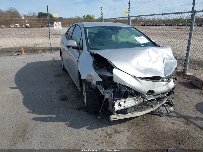 2017 TOYOTA PRIUS TWO | JTDKBRFUXH3574973 | UPCARS