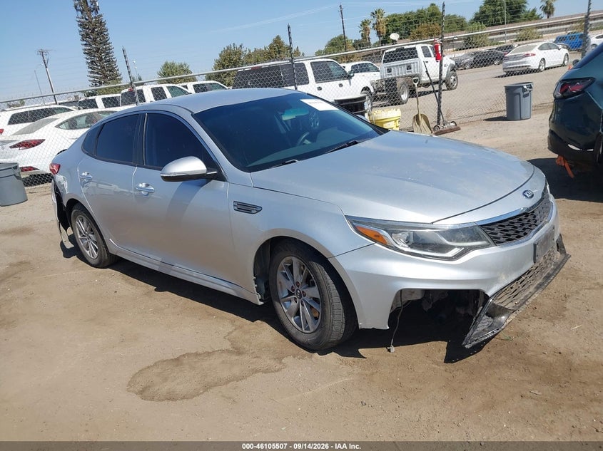 2019 KIA OPTIMA LX | 5XXGT4L38KG275782 | UPCARS