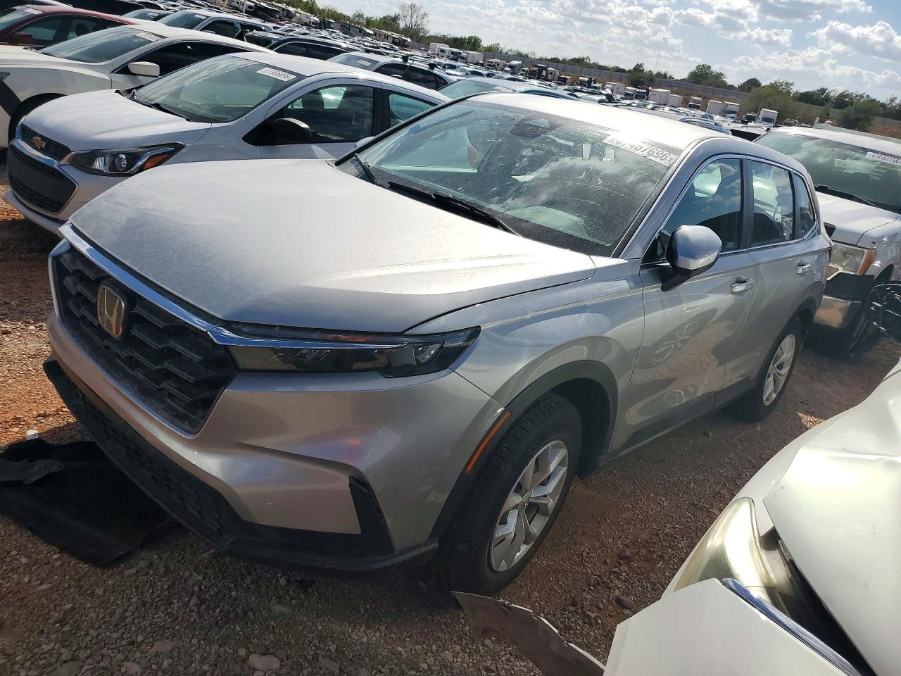 2024 HONDA CRV LX | 2HKRS4H23RH403825 | UPCARS