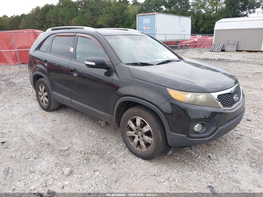 2011 KIA SORENTO LX | 5XYKT4A10BG145633 | UPCARS