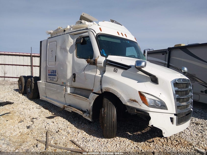 2022 FREIGHTLINER NEW CASCADIA 126 | 3AKJHHDR3NSNC6187 | UPCARS