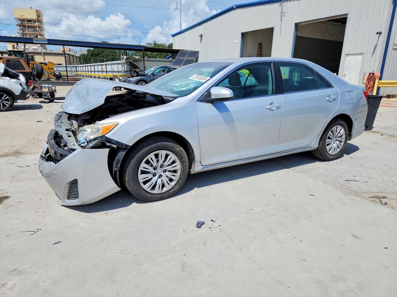 2014 TOYOTA CAMRY LE | 4T4BF1FK1ER385849 | UPCARS