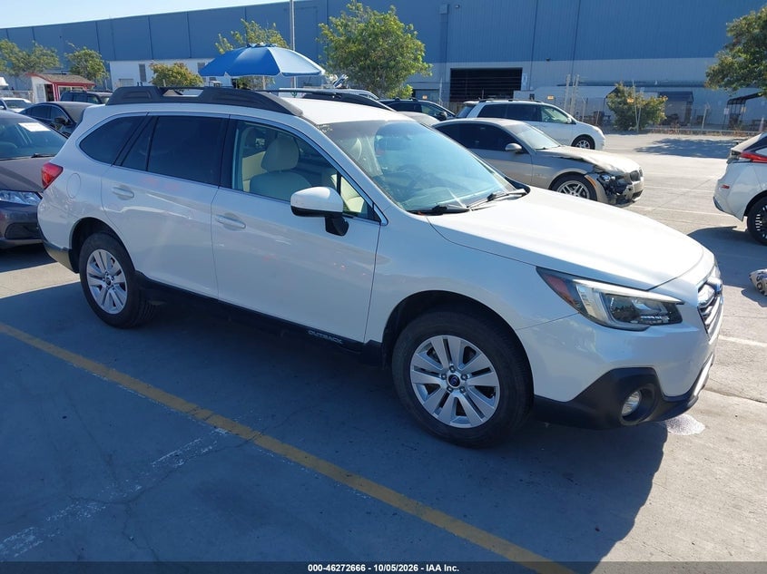 2018 SUBARU OUTBACK 2.5I PREMIUM | 4S4BSACC3J3256109 | UPCARS