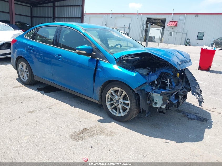 2015 FORD FOCU SE | 1FADP3F24FL271132 | UPCARS