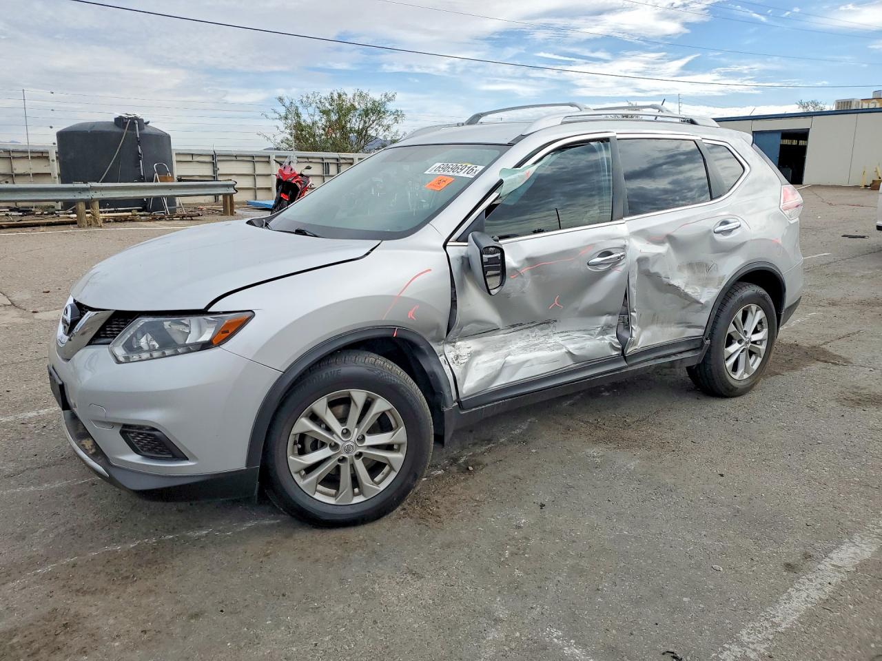 2016 NISSAN ROGUE SV | JN8AT2MT9GW025907 | UPCARS