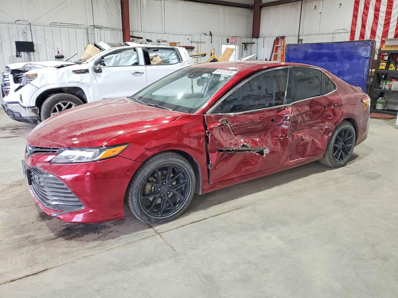 2018 TOYOTA CAMRY LE | 4T1B11HKXJU516485 | UPCARS