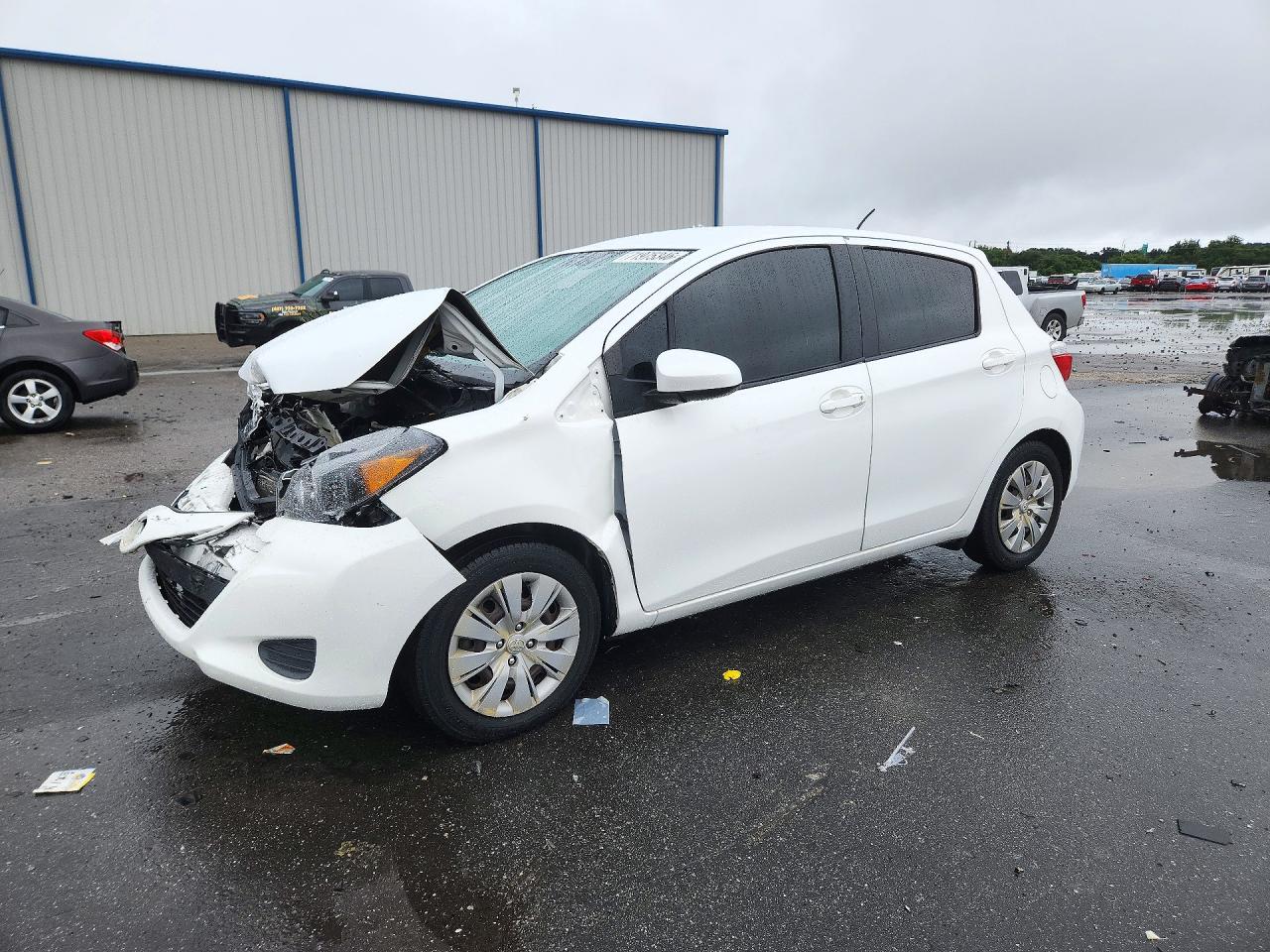 2013 TOYOTA YARIS 5-DOOR LE | JTDKTUD36DD550653 | UPCARS