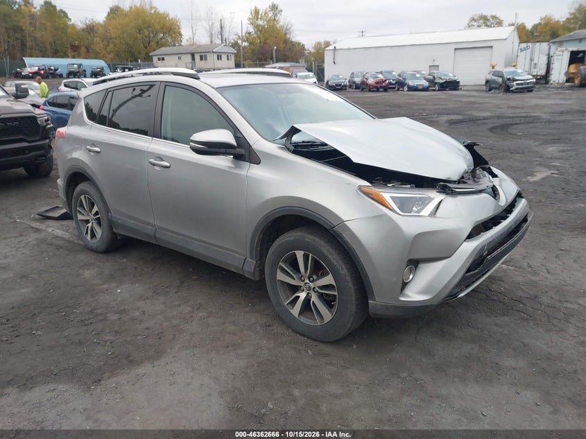 2016 TOYOTA RAV4 XLE | 2T3RFREV0GW430339 | UPCARS
