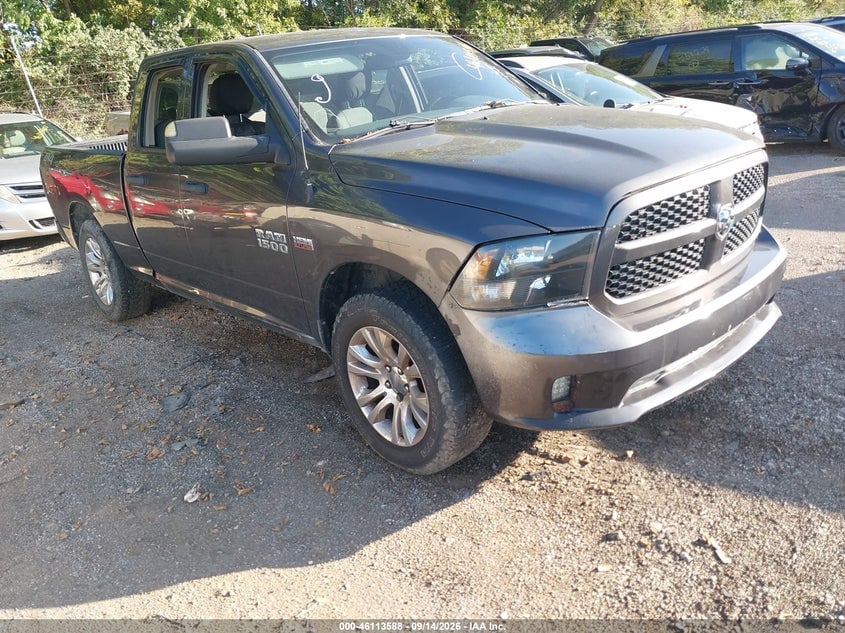 2018 RAM 1500 EXPRESS  4X4 6'4 BOX | 1C6RR7FT3JS192986 | UPCARS