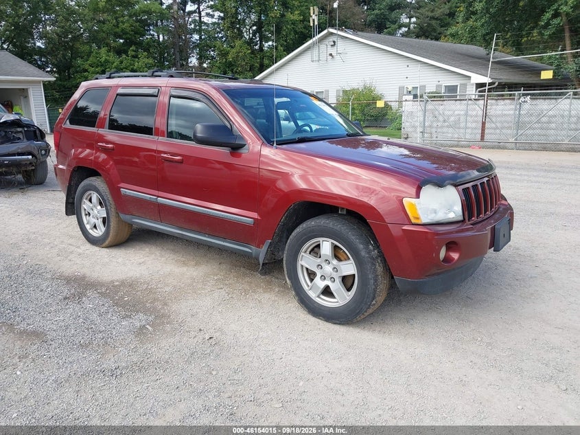 2007 JEEP GRAND CHEROKEE LAREDO | 1J8HR48P87C525858 | UPCARS