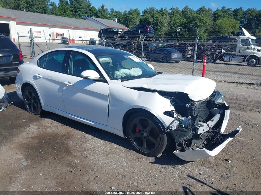 2017 ALFA ROMEO GIULI AWD | ZARFAEDN4H7551177 | UPCARS