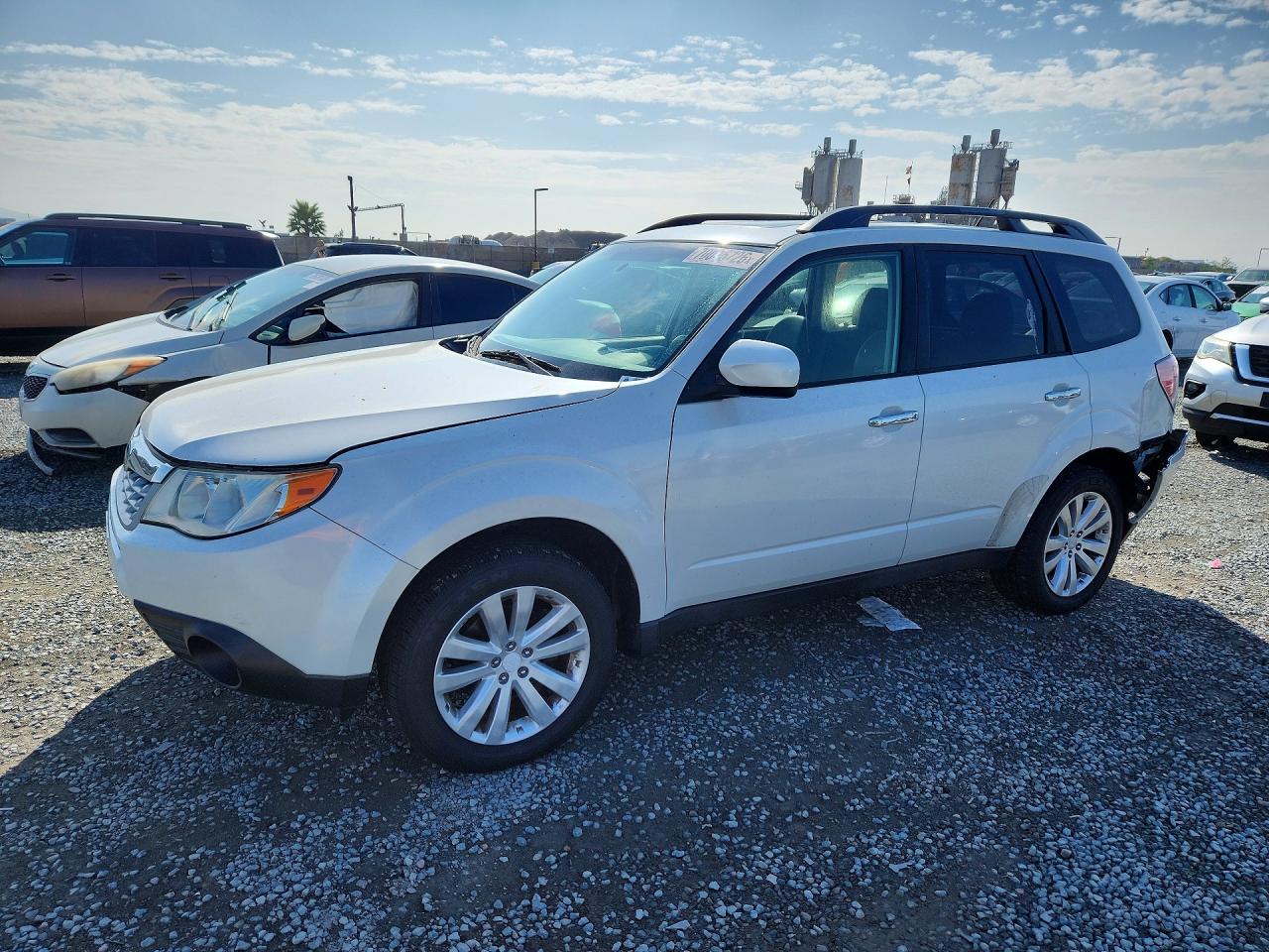 2012 SUBARU FORESTER LIMITED | JF2SHAEC7CH469376 | UPCARS