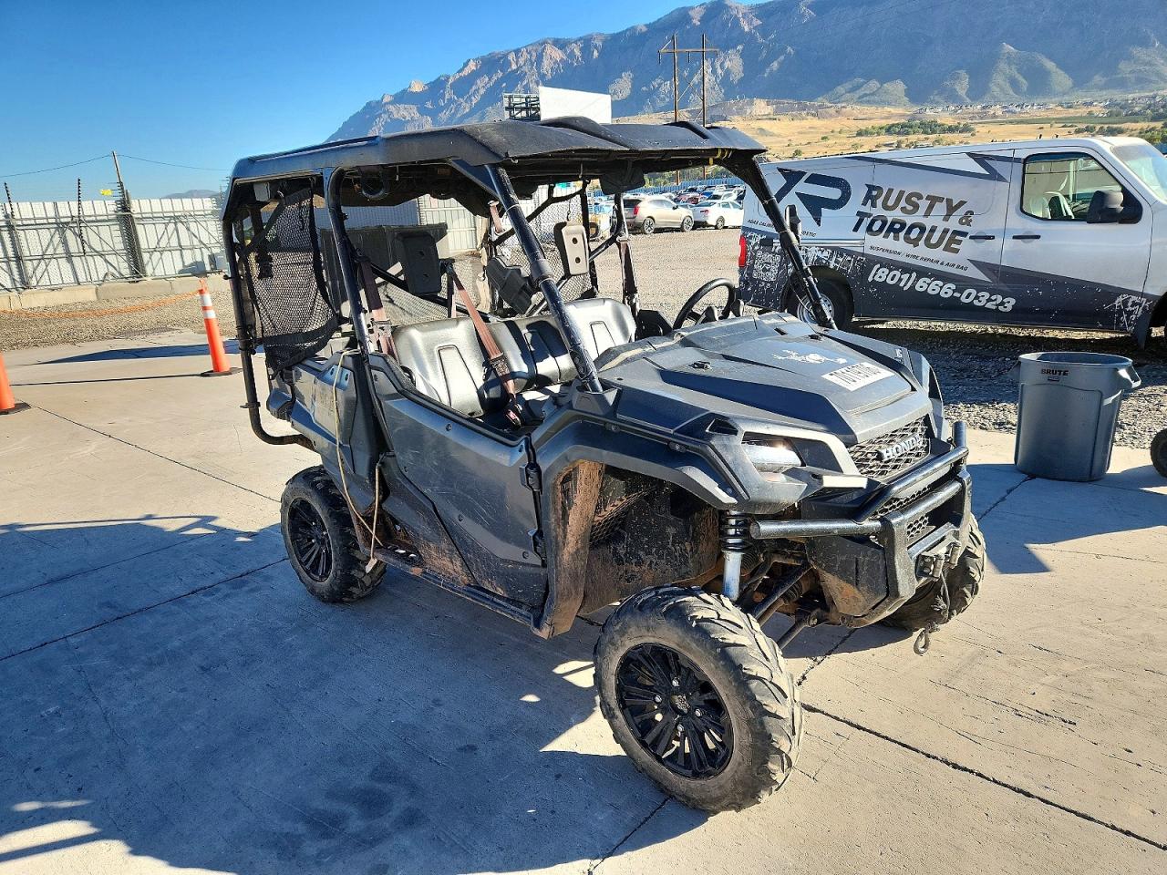 2016 HONDA SIDEBYSIDE M UTILITY VEHICLE | 1HFVE04P3G4001022 | UPCARS
