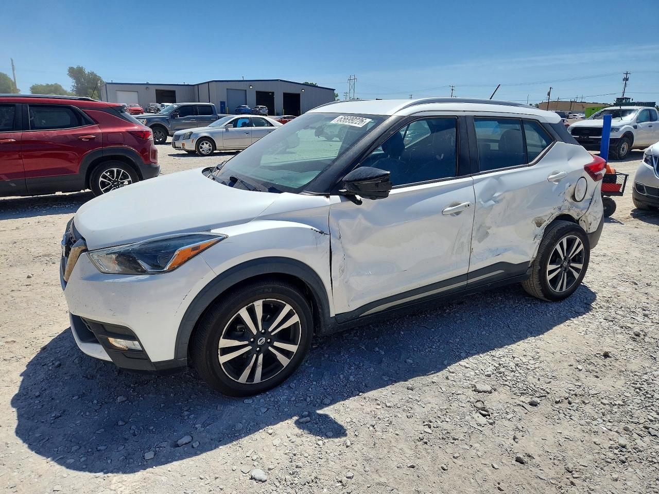2019 NISSAN KICK S | 3N1CP5CU2KL559367 | UPCARS