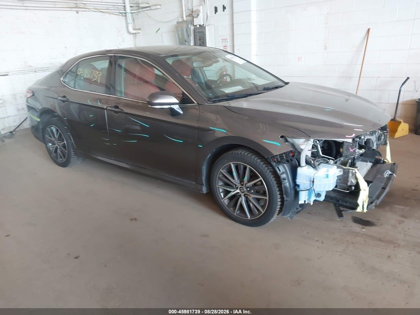 2021 TOYOTA CAMRY XLE AWD | 4T1F11BK5MU040810 | UPCARS