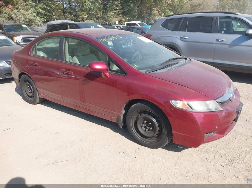 2010 HONDA CIVIC LX | 19XFA1F51AE084340 | UPCARS