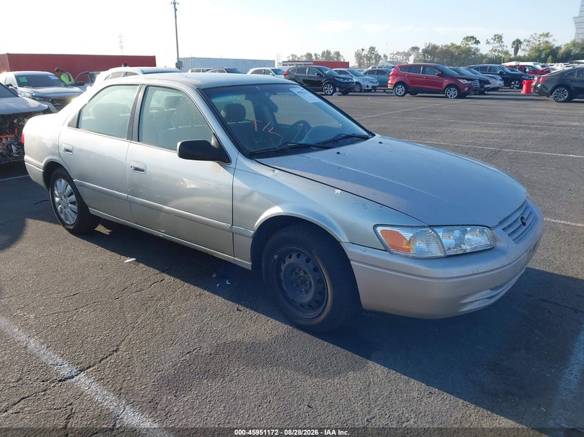 2000 TOYOTA CAMRY LE | JT2BG22K5Y0527762 | UPCARS