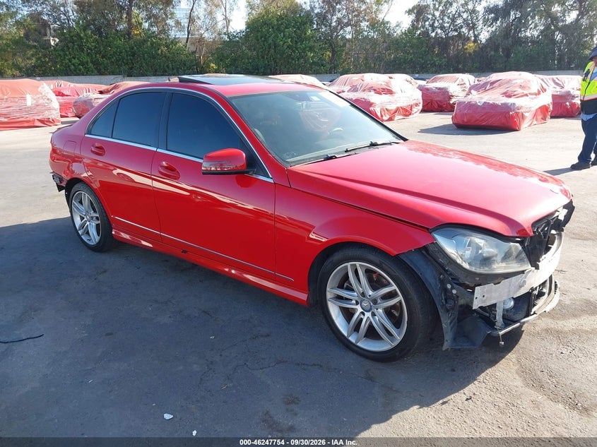 2014 MERCEDES-BENZ C 250 | WDDGF4HBXEA953249 | UPCARS