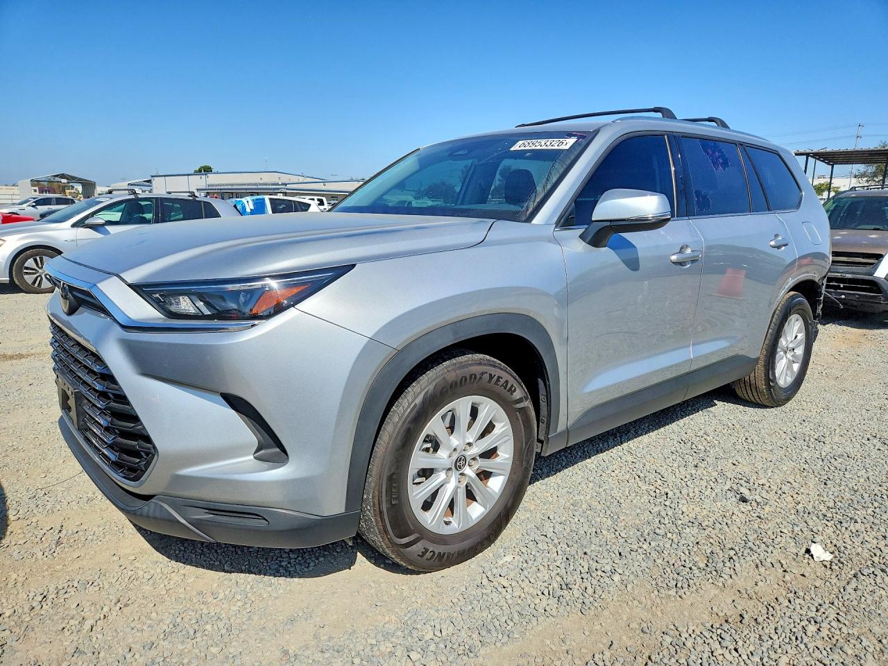 2025 TOYOTA ALL OTHER XLE | 5TDAAAA5XSS021956 | UPCARS