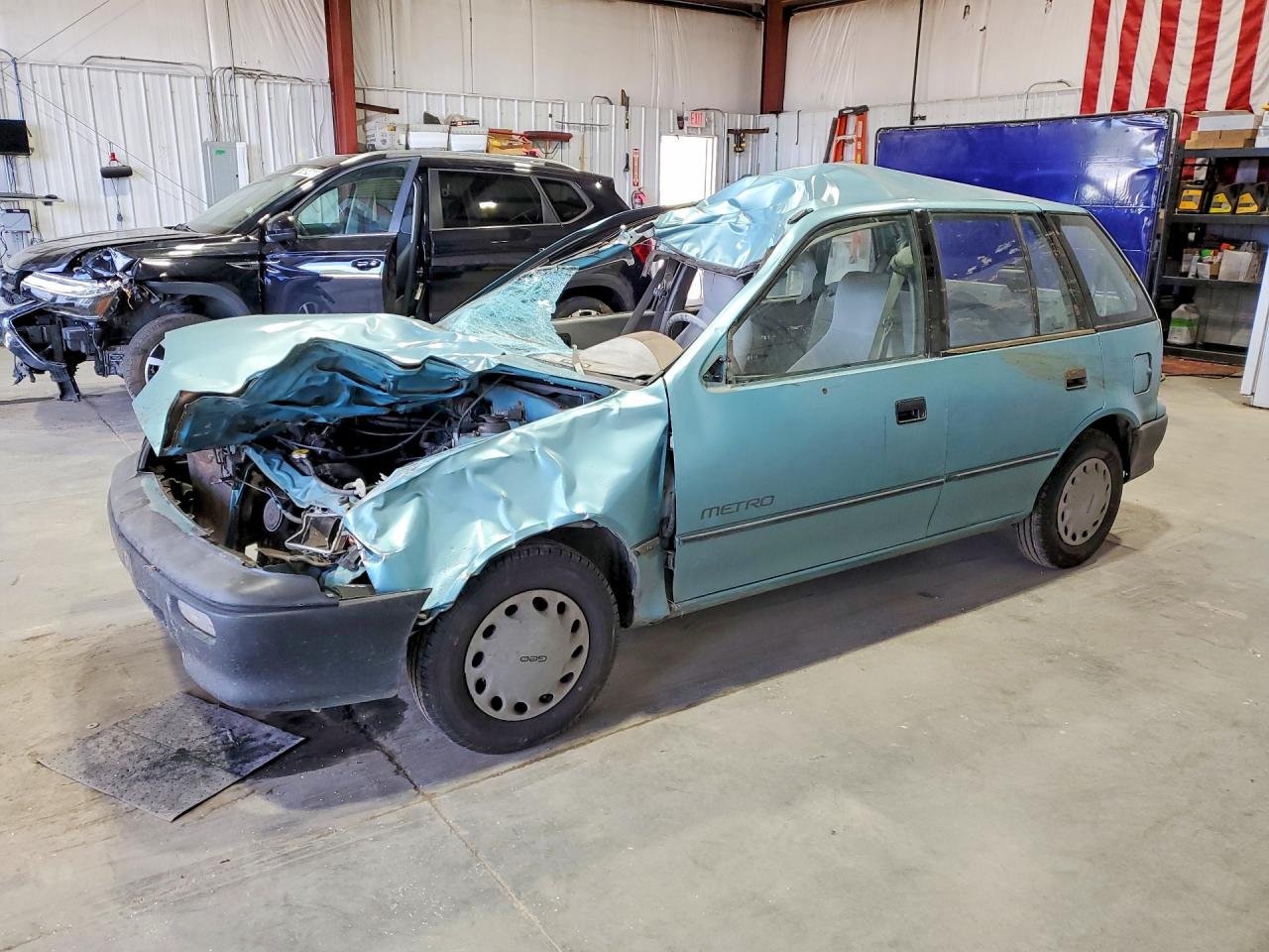 1992 GEO METRO BASE | 2C1MR6462N6702244 | UPCARS