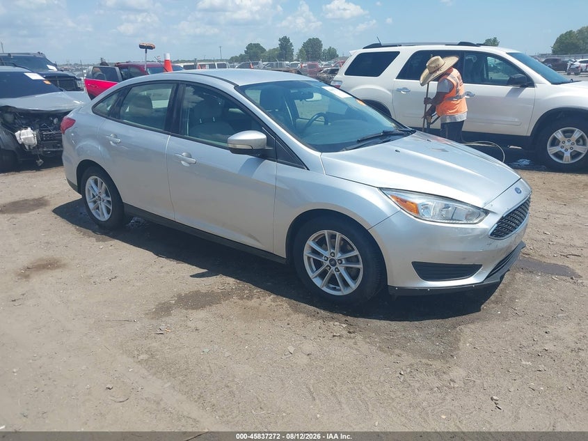 2015 FORD FOCU SE | 1FADP3F24FL304405 | UPCARS