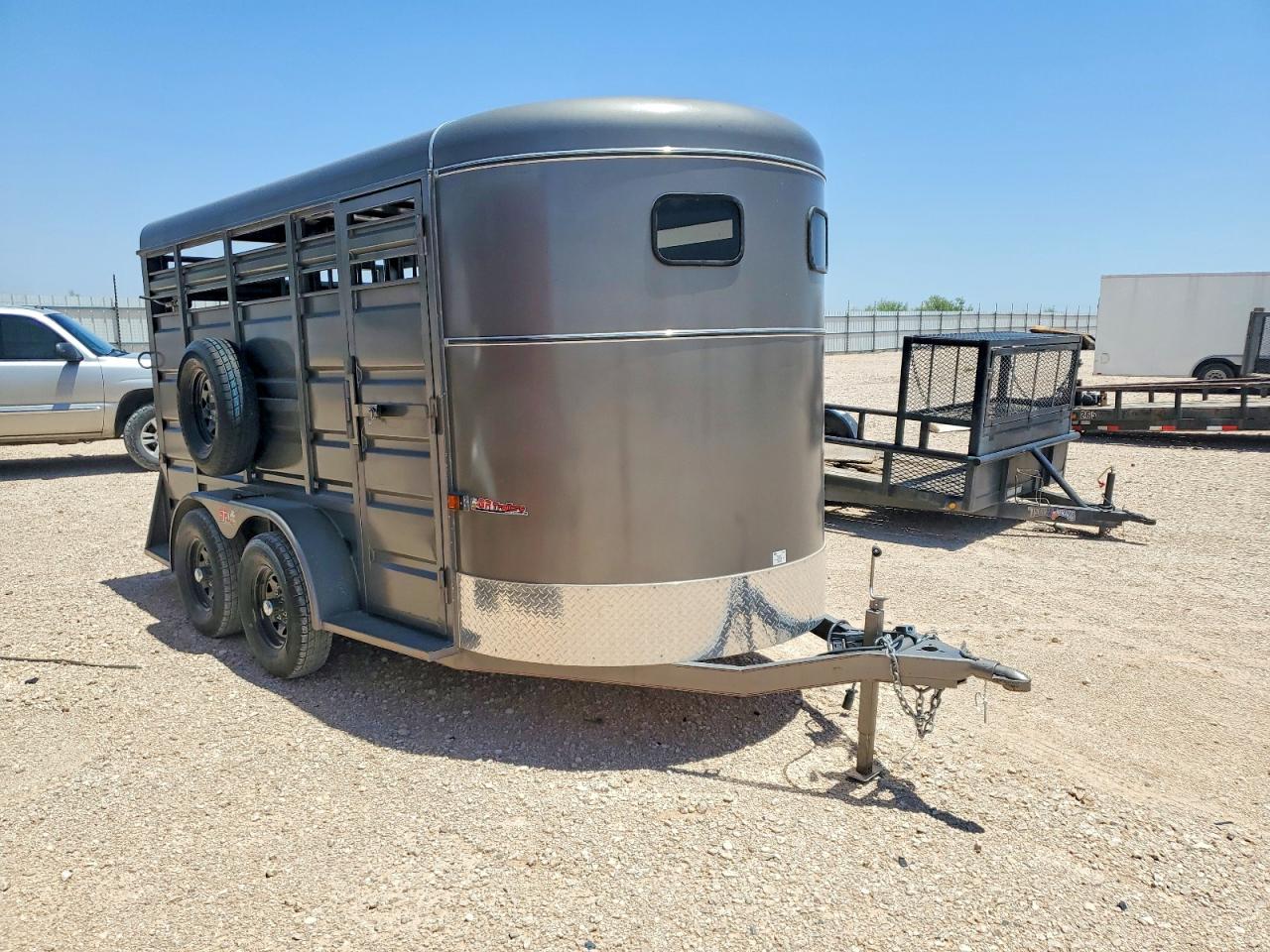2025 GRUPO UNKNOWN ST6014W07LR HORSE TRAILER | 3BZGP1426SC007768 | UPCARS