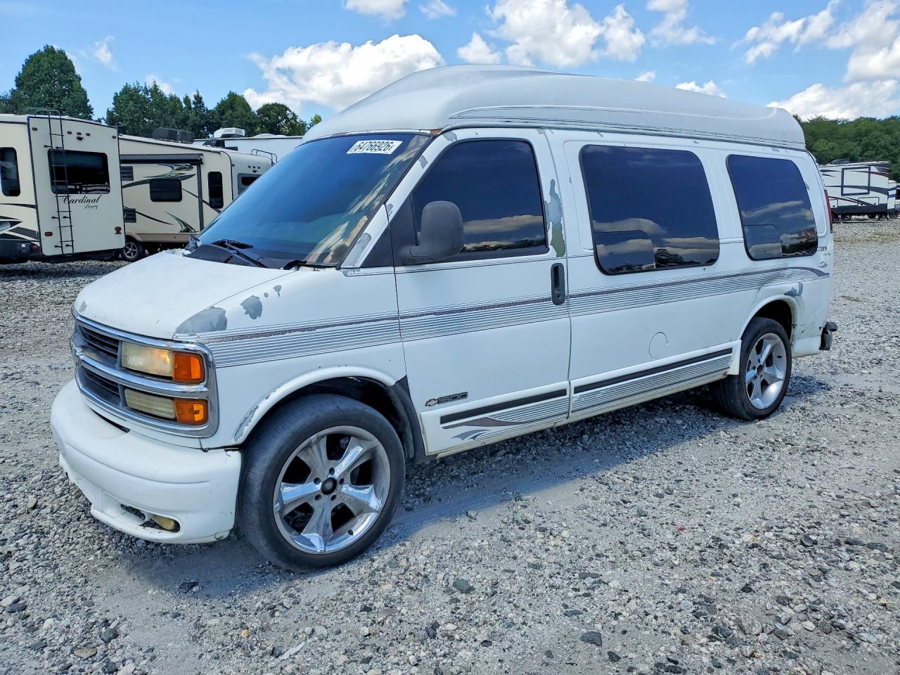 1998 CHEVROLET EXPRESS LT | 1GBFG15R2W1030059 | UPCARS
