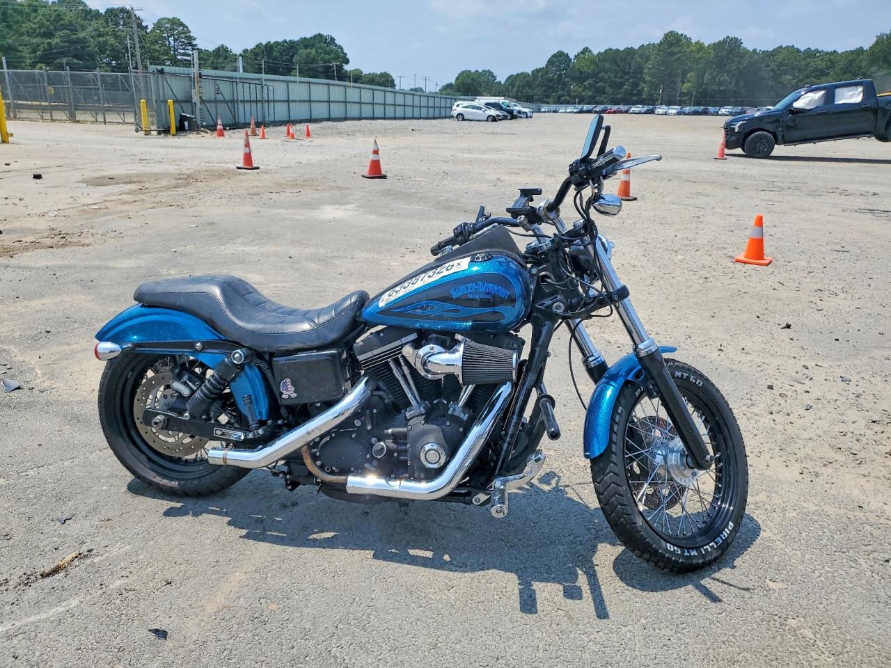 2016 HARLEY-DAVIDSON FX DYNA STREET BOB | 1HD1GXM17GC305174 | UPCARS