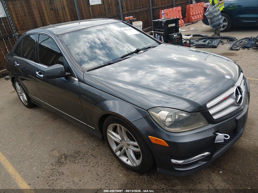 2013 MERCEDES-BENZ C 300 SPORT 4MATIC | WDDGF8AB1DG075627 | UPCARS