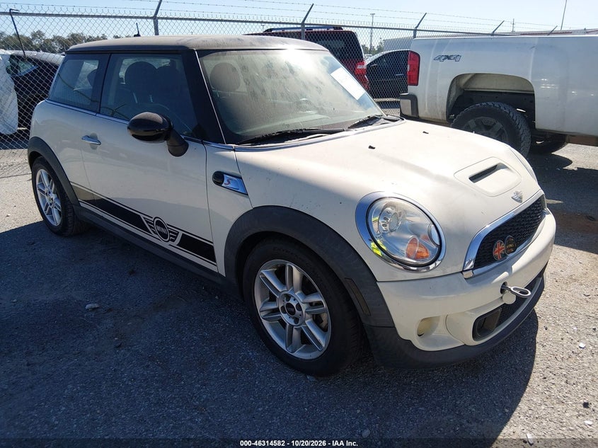 2012 MINI COOPER S | WMWSV3C57CTY17436 | UPCARS