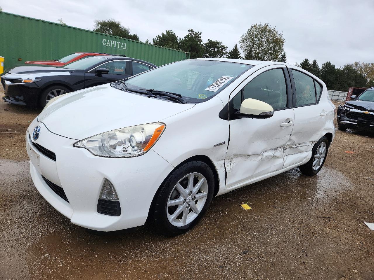 2013 TOYOTA PRIUS C THREE | JTDKDTB35D1058871 | UPCARS