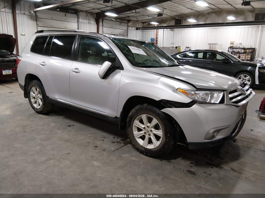 2013 TOYOTA HIGHLANDER SE V6 | 5TDBK3EHXDS243403 | UPCARS