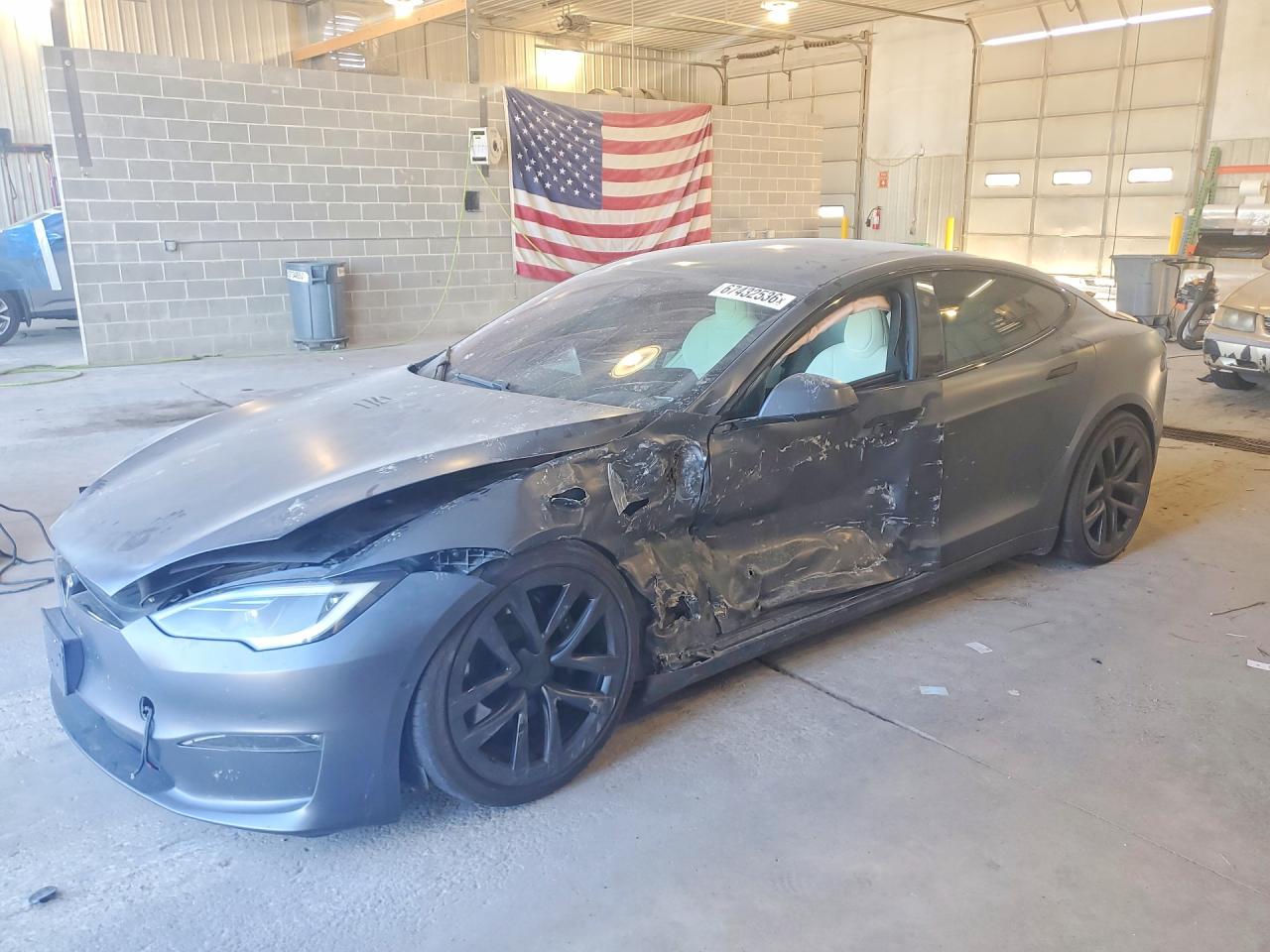 2022 TESLA MODEL S | 5YJSA1E69NF477365 | UPCARS
