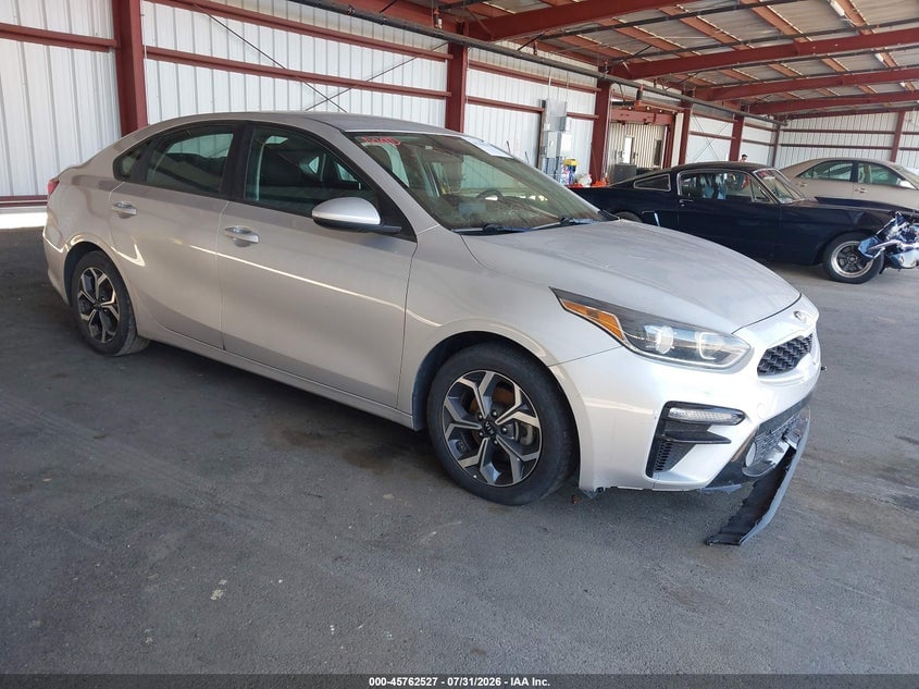 2021 KIA FORTE LXS | 3KPF24AD3ME316633 | UPCARS
