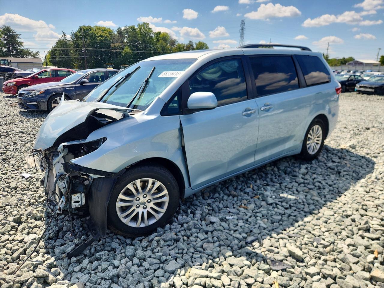 2015 TOYOTA SIENNA XLE PREMIUM 8-PASSENGER | 5TDYK3DC7FS664028 | UPCARS
