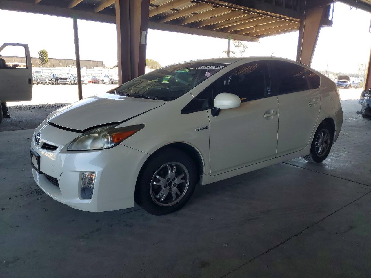 2011 TOYOTA PRIUS TWO | JTDKN3DU9B5349768 | UPCARS