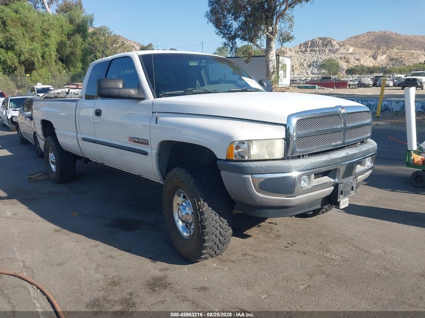 2002 DODGE RAM 2500 ST | 3B7KF23692M255507 | UPCARS