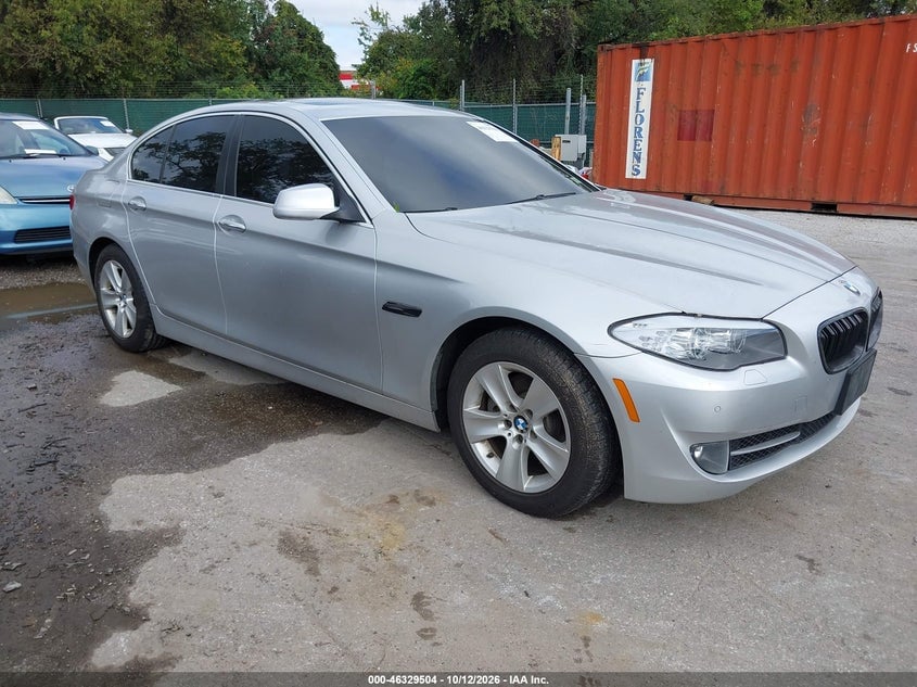 2013 BMW 528I XDRIVE | WBAXH5C52DDW12966 | UPCARS