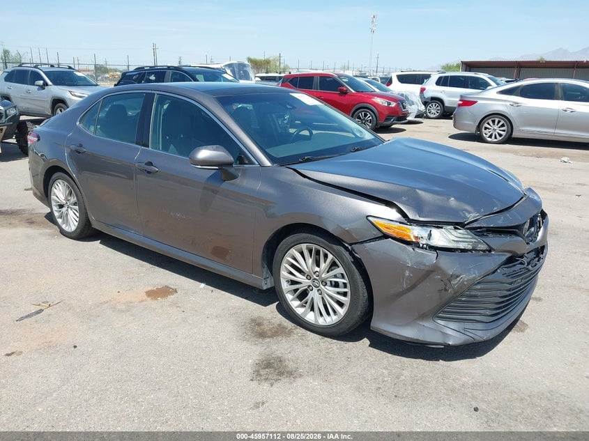 2018 TOYOTA CAMRY XLE | 4T1B11HK1JU014884 | UPCARS