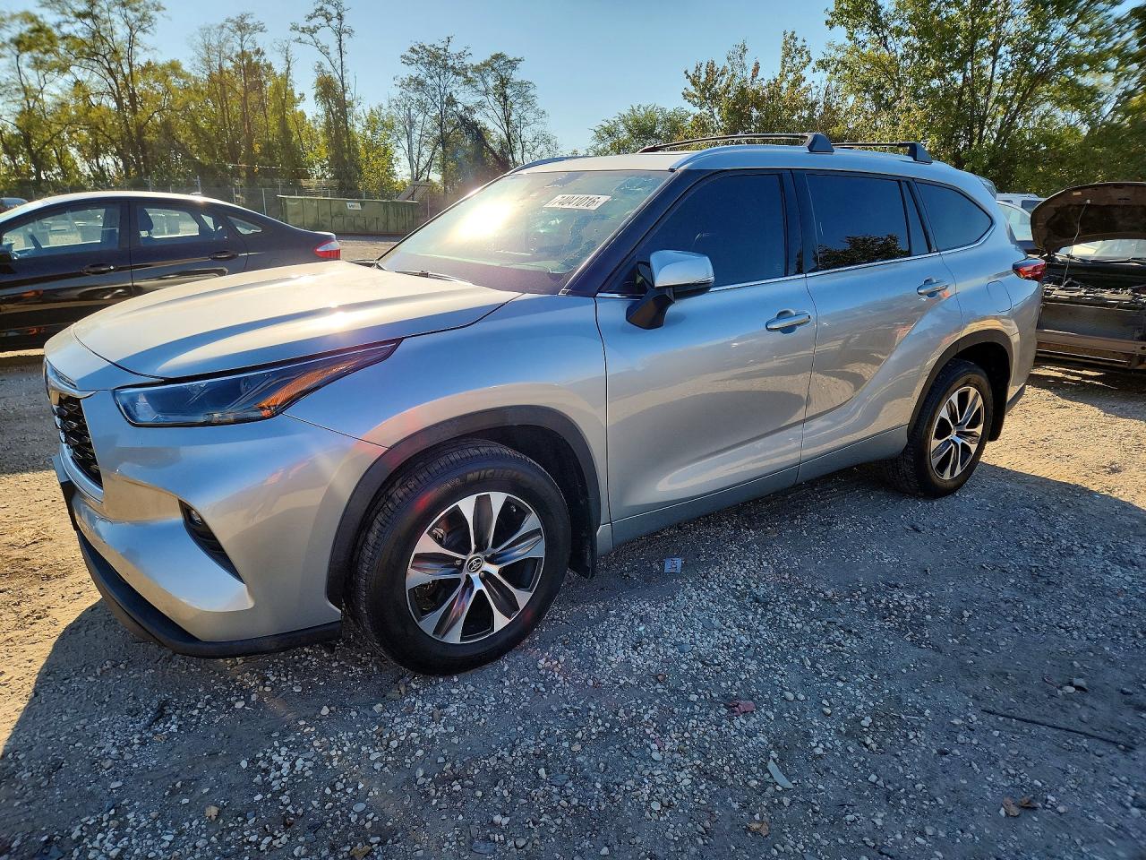 2021 TOYOTA HIGHLANDER XLE | 5TDHZRBH9MS064413 | UPCARS