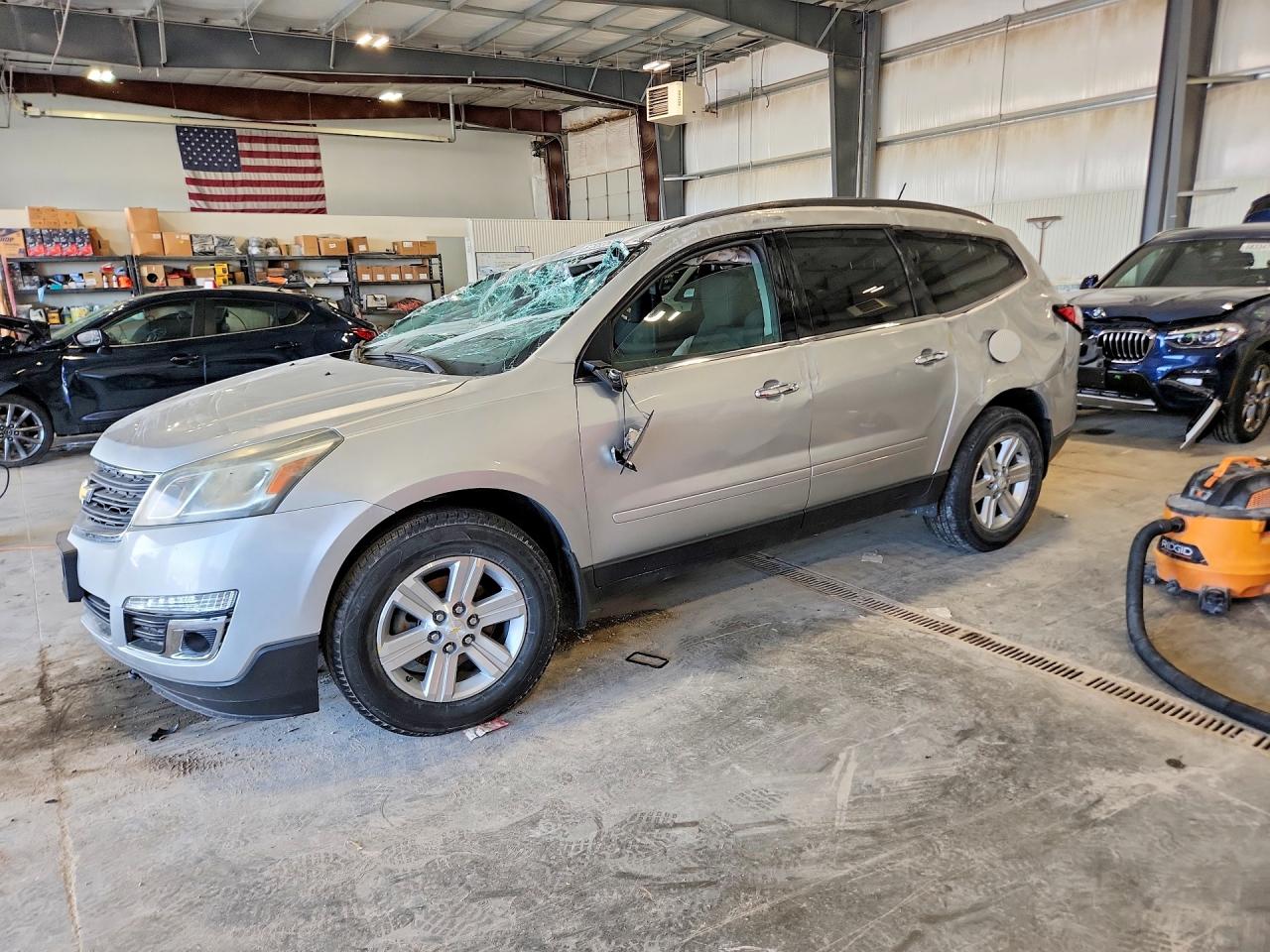2014 CHEVROLET TRAVERSE LT | 1GNKVGKD3EJ363632 | UPCARS