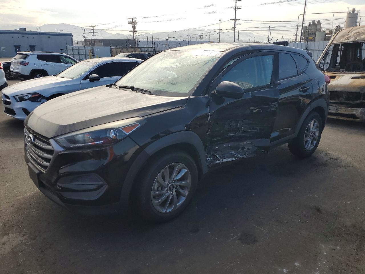 2018 HYUNDAI TUCSON SE | KM8J23A47JU700685 | UPCARS