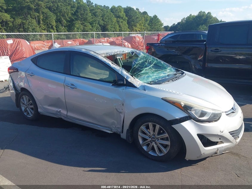 2015 HYUNDAI ELANTRA SE | 5NPDH4AE2FH643506 | UPCARS
