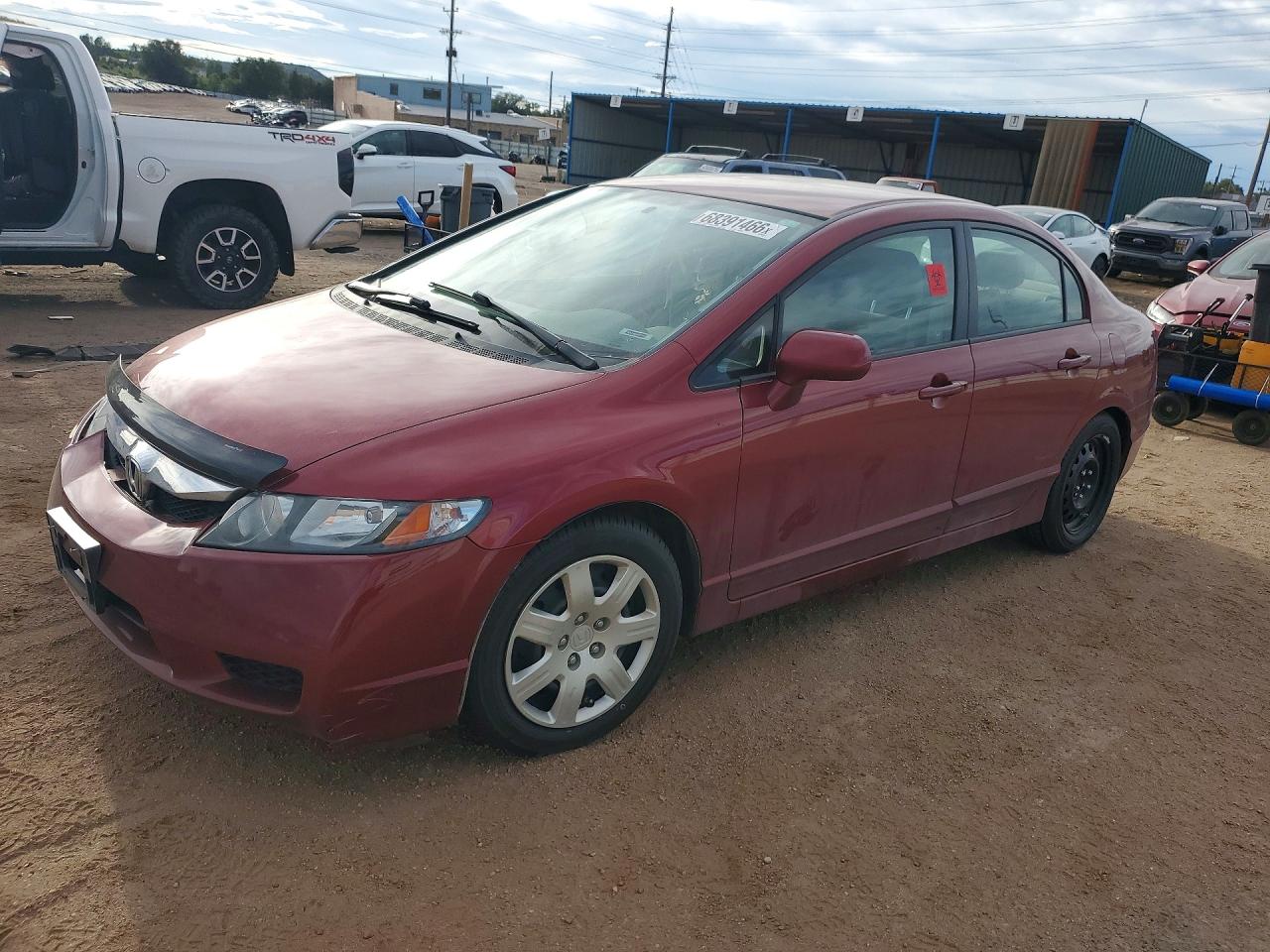 2011 HONDA CIVIC LX | 2HGFA1F51BH518912 | UPCARS