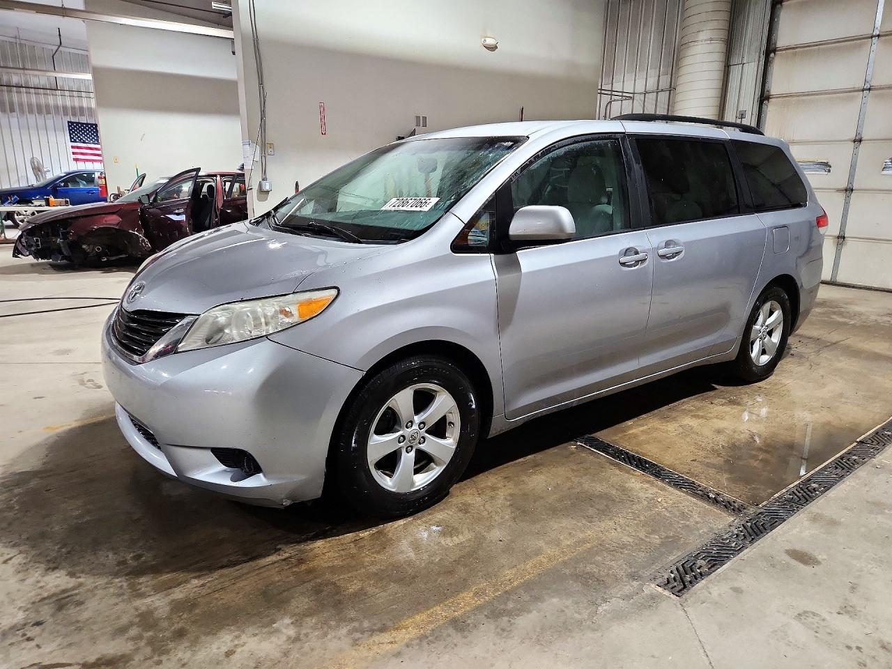 2012 TOYOTA SIENNA LE | 5TDKK3DC0CS254883 | UPCARS